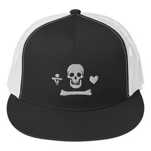 Black trucker cap depicting the pirate flag of Stede Bonnet "The Gentleman Pirate" represented as a white skull above a horizontal long bone between a heart and a dagger, all on a black field.